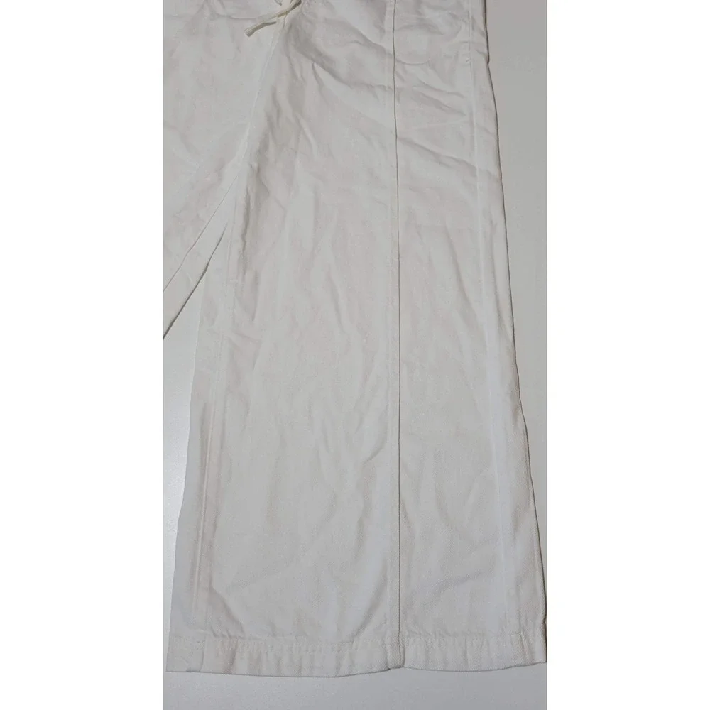 NWT Universal Thread Extra Wide Leg White Jeans